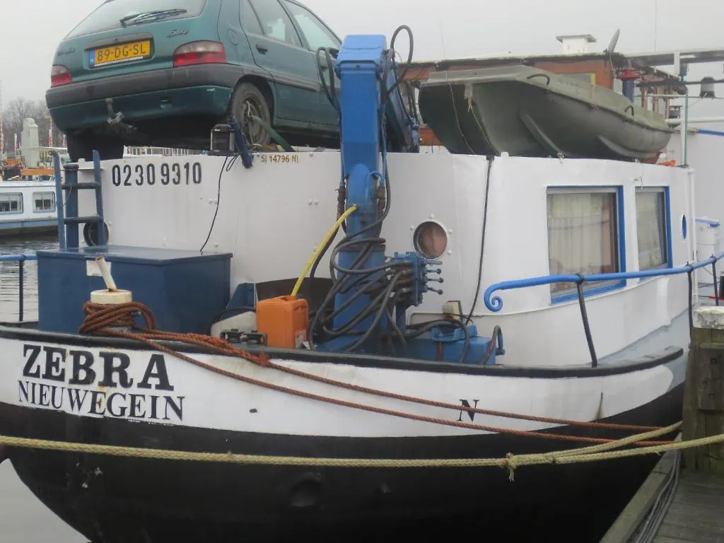 Botel Zebra Amsterdam